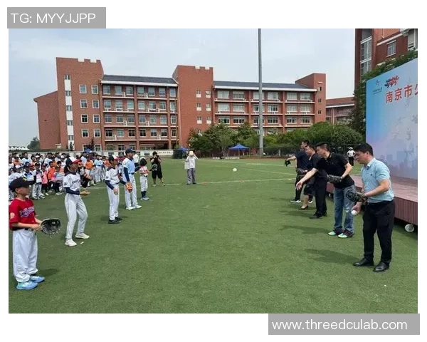 体育比赛中的团队合作与个人表现如何相辅相成促进运动员的全面发展与竞技水平提升